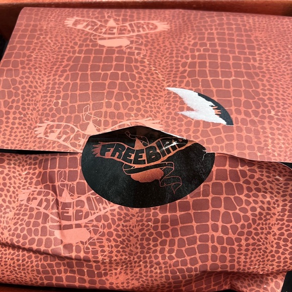 Authentic FreeBird Wazee Beige summer boots like new. Fits like size 10 - Picture 9 of 10